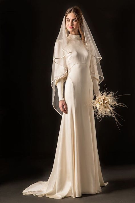 Temperley London Wedding Dress, Temperley London Bridal, Ethical Wedding Dress, Style Année 20, Vintage Style Wedding Dresses, Daphne Dress, Bridal Fashion Week, Temperley London, Wedding Dress Trends