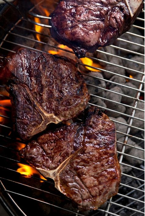 How To Cook A Porterhouse Steak, Grill Steaks On Charcoal, Porterhouse Steak Recipe Grill, Charcoal Grill Steak, Steak On Gas Grill, Porterhouse Steak Recipe, Grilled Porterhouse Steak, Wood Pellet Grill Recipes, Grill Foods