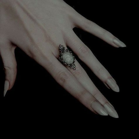 Ring, White, Black