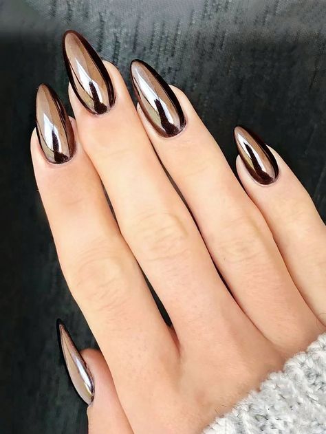 Monochromatic Nails, Brown Chrome, Chrome Nails Designs, Smink Inspiration, Shiny Nails, Nails Polish, Metallic Nails, Hot Nails, Holographic Nails