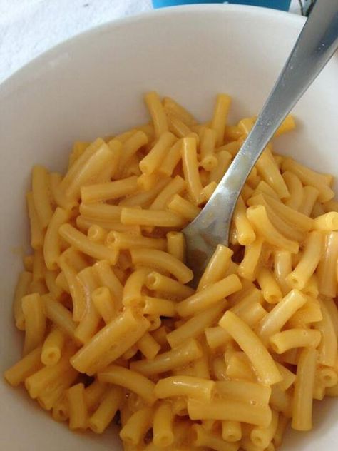 Kraft Mac n Cheese https://t.co/wt9walRWD5 #OurCam #Photography www.ourcam.co/ Kraft Mac N Cheese, Road Trip Food, Food Critic, Yummy Comfort Food, Best Food Ever, Mac N Cheese, Food Obsession, Interesting Food Recipes, Appetizers Easy