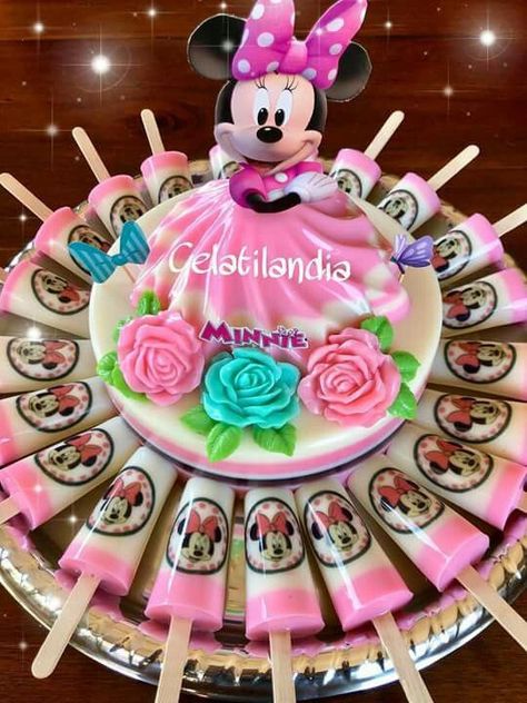 Minnie Mouse First Birthday, Jelly Desserts, Gelatin Recipes, Gelatin Dessert, Jello Desserts, Mini Treats, Jelly Cake, Jello Recipes, Minnie Party