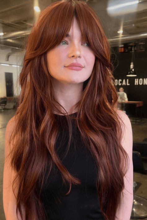 hairstyles, hair trends, beauty tips Trendy Curtain Bangs, Dark Auburn Hair, Auburn Color, Tousled Bob, Dark Auburn, Beautiful Hairstyle, Tousled Waves, Wispy Bangs, Auburn Hair