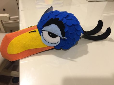 Zazu mask made for Lion King Junior- constructed onto baseball cap Zazu Lion King, Lion King Play, Lion King Show, Lion King Animals, Lion King Costume, Sibling Costume, Lion King Musical, Lion King Jr, Lion King Party