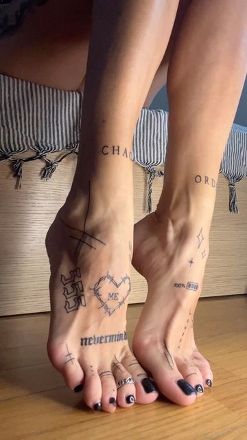 Pisces Knee Tattoo, Script Ankle Tattoo, Tattoo In Legs For Women, Be Where Your Feet Are Tattoo, Toes Tattoos For Women, Little Leg Tattoos, Tattoo Foot Woman, Feet Tattoos For Women Small, Fine Line Foot Tattoo