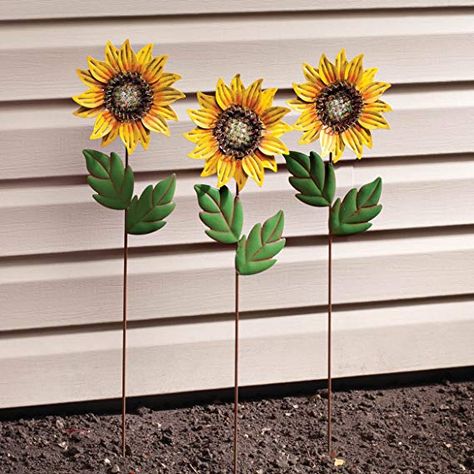 Metal Sunflower, Outdoor Living Decor, Upcycle Decor, Outdoor Flowers, Garden Ornament, Lawn Decor, Home Decor Paintings, Minimalist Home Decor, Garden Stakes