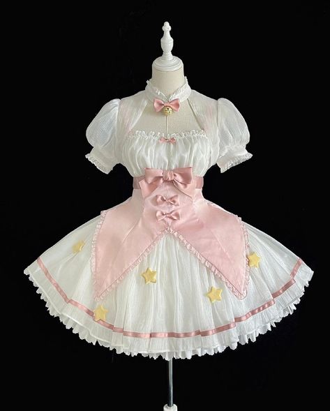 Magical Girl Outfit, Magic Clothes, Magical Girl Aesthetic, Gothic Y2k, Ruffles Dress, Frilly Dresses, Y2k Cute, Kawaii Fashion Outfits, Kawaii Dress