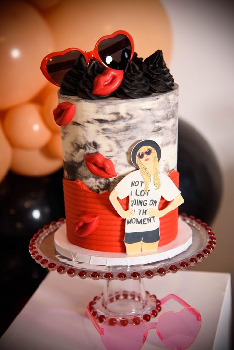 Taylor Swift Red Cake Taylor Swift Red Themed Birthday Party, Taylor Swift Red Cake, Swiftie Sleepover, Cake Taylor Swift, Musical Cakes, Eras Tour Red, Swiftie Party, Taylor Swift Red Album, Taylor Swift Cake