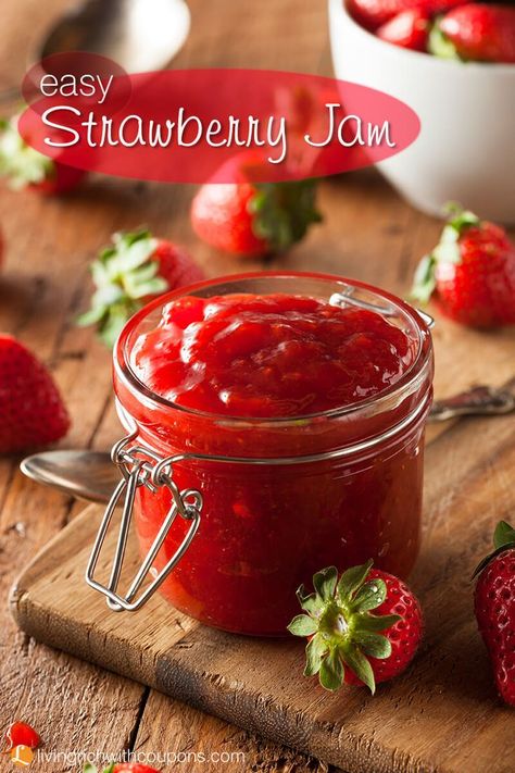 Easy Strawberry Jam Recipe | How to make strawberry jam | Strawberry Recipes Making Strawberry Jam, Easy Strawberry Jam, Strawberry Freezer Jam, Homemade Strawberry Ice Cream, Easy Jam, Strawberry Jam Recipe, Strawberry Jelly, Unflavored Gelatin, How To Make Jam