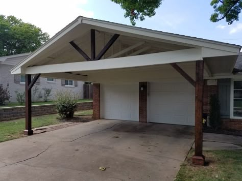 Garage Carport Extension, House With Pavilion, Carport Alternative, Add On Carport To House, Carport Enclosure Ideas, Carport In Front Of Garage, Carport With Garage, Carport Enclosure, Car Port Ideas