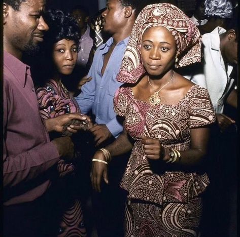 Congolese women dancing at La Cote Nightclub, 1972. credits: @vintageafricanwomen Congolese Women, Women Dancing, Unapologetically Black, Vintage Black Glamour, Black Photography, African Diaspora, March 19, African Culture, African Beauty