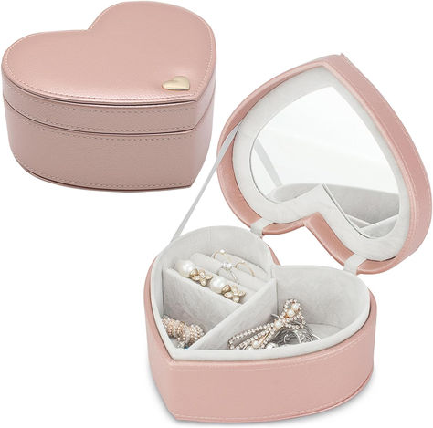 This portable jewelry box features a spacious main compartment, a convenient smaller compartment and four ring rolls, allowing you to store and organize your necklaces, rings, earrings, watches and cosmetics effectively.😍 *This post contains affiliate link, which means I may earn commission if you make a purchase through this link.* Portable Jewelry Organizer, Valentines Day Gifts For Friends, Pink Jewelry Box, Girls Jewelry Box, Champagne Pink, Heart Shape Box, Necklace Organizer, Heart Shaped Jewelry, Jewelry Organizer Box