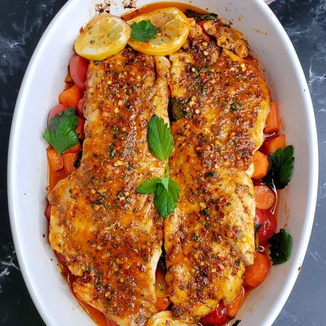 Easy Oven Baked Red Snapper - Cooking With Claudy Oven Baked Red Snapper, Red Snapper Recipes Baked, Snapper Fillet Recipes, Whole Red Snapper Recipes, Snapper Recipes Baked, Cooking Red Snapper, Baked Red Snapper, Baked Snapper, Red Snapper Recipes