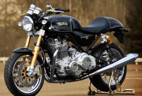 NORTON 961 COMMANDO Norton Bike, Estilo Cafe Racer, Norton Cafe Racer, European Motorcycles, Norton Motorcycle, Norton Commando, Motos Vintage, Triumph Bikes, Cafe Bike