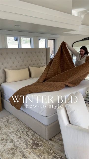 King Size Winter Bedding, Winter Bed Layering, Cozy Bed Inspiration, Winter Bedding Cozy Bedroom Ideas, Faux Fur Bedding Ideas, Dressing A Bed Ideas, How To Style A King Bed, Velvet Bedding Ideas, Winter Bedding Cozy Bedroom