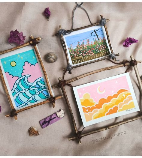 Diy Tiny Canvas Painting, Mini Picture Frames Diy, Mini Picture Frames Ideas, Mini Canvas Collage, Mini Framed Paintings, Tiny Framed Art, Diy Mini Frame, Mini Art Ideas, Frames For Paintings