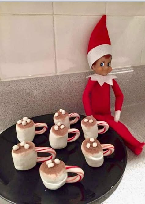 Elf On The Shelf 2022 Ideas, Elf Cooking, Cocoa Cups, Elf Ideas Easy, Elf Of The Shelf, Funny Elf On The Shelf, Christmas Elf Ideas, Elf Shelf, Elf Kit