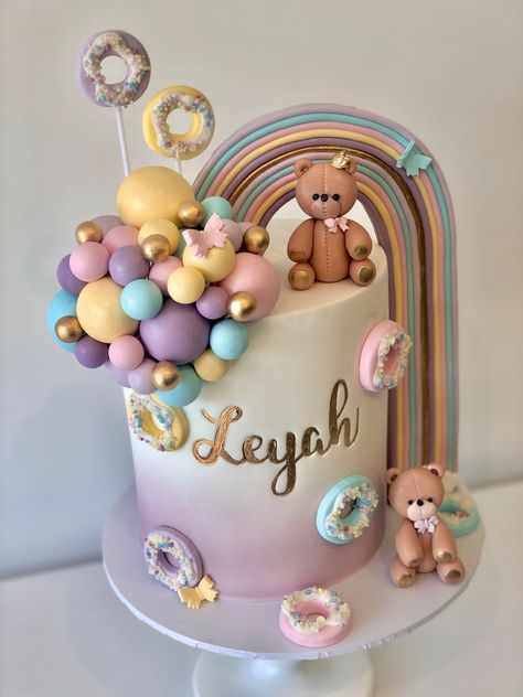 Rainbow Teddy Bear Cake, Cake Hbd, Best Birthday Cake Designs, Teddy Bear Birthday Cake, Gigi Birthday, Teddy Cake, Toddler Birthday Cakes, Teddy Cakes, Teddy Bear Cake