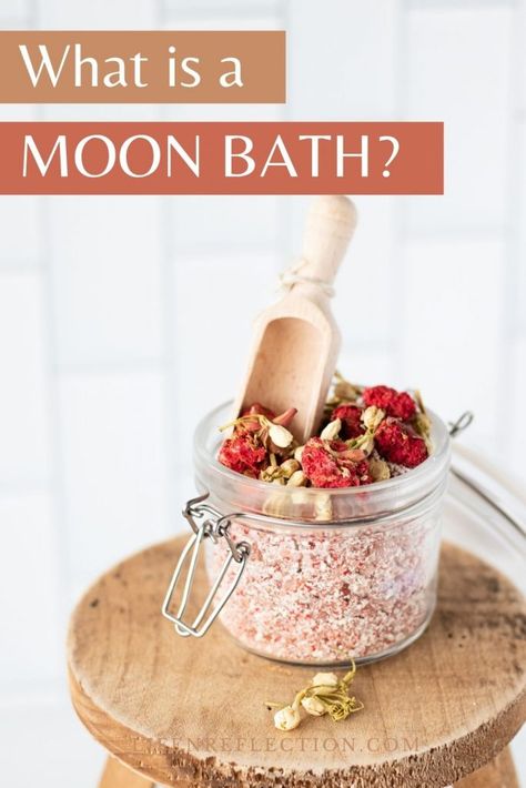 You’ll suddenly see why everyone is talking about milk bath benefits and luminous moon baths after trying this milk bath recipe and moon bath ritual! Milk Bath Benefits, Milk Bath Diy, Moon Bath Ritual, Bath Tea Recipe, Milk Bath Recipe, Bath Soak Recipe, Milk Bath Soak, Bath Benefits, Goat Milk Bath