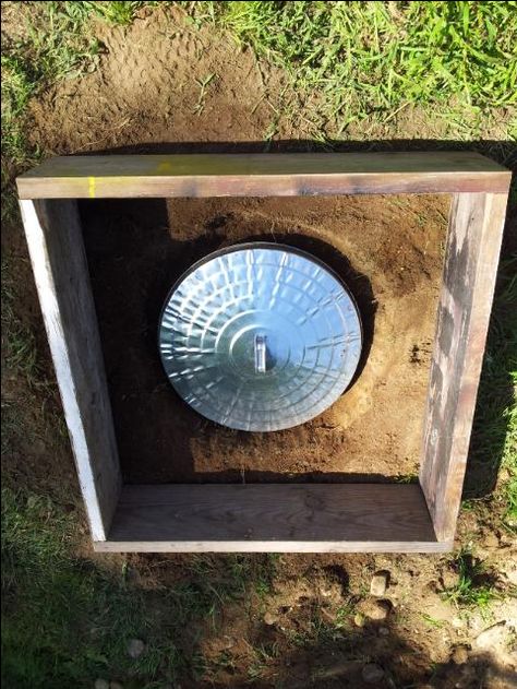 Small Root Cellar, Trash Can Root Cellar, Building A Root Cellar Diy, Diy Root Cellar How To Build, Diy Root Cellar Above Ground, Straw Bale Root Cellar, How To Build A Root Cellar Food Storage, Metal Trash Cans, Root Cellar