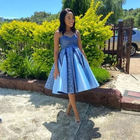 26 Latest Shweshwe Dresses Patterns 2024 - Best for Ladies 8 African Maternity Dresses Pregnancy Africa, Tswana Traditional Attire For Women, Lobola Outfits Bridesmaids, Lobola Outfits Woman Dresses, Lobola Dresses, Sepedi Dresses, Tswana Traditional Attire, Shweshwe Dresses Patterns, Lobola Outfits