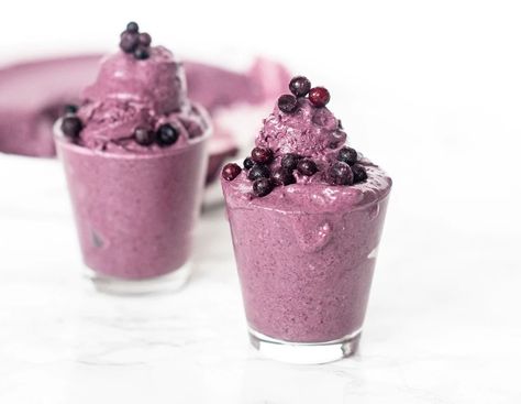 Low Carb Low Sugar Meals, Berry Sorbet Recipe, Low Sugar Meals, Acai Sorbet, Acai Juice, Acai Berry Powder, Frozen Yogurt Ice Cream, Sorbet Recipe, Whole Wheat Pancakes