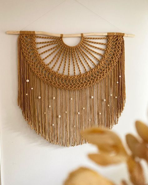 Driftwood Macrame, Decorative Wall Decor, Simpul Makrame, Macrame Wall Hanging Tutorial, Crochet Wall Hanging, Macrame Mandala, Macrame Inspiration, Weaving Wall Hanging, Wall Hanging Designs