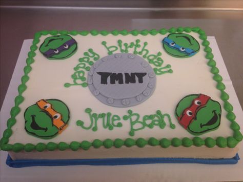 Ninja turtles sheet cake Bake Me Happy Www.bakemehappy.net Teenage Mutant Ninja Turtle Sheet Cake, Ninja Turtle Sheet Cake Ideas, Ninja Turtle Sheet Cake, Turtle Sheet Cake, Margot At The Wedding, Sheet Cake Ideas, Ninja Turtle Birthday Cake, Ninja Cake, Tmnt Cake