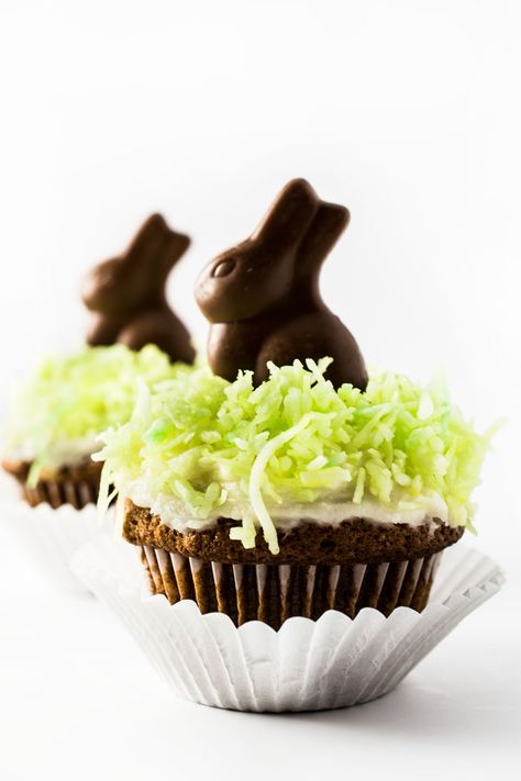 Easter Cupcakes Best Easter Recipes, Easter Cupcake Recipes, Easter Cupcakes Easy, Deco Cupcake, Easter Cups, Cupcakes Easy, Easter Cupcake, Spring Cupcakes, Cupcake Chocolate