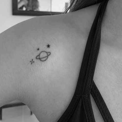 Saturn Ankle Tattoo, Tattoo Ideas Saturn, Saturn Tattoo Behind Ear, Simple Saturn Tattoo, Planets Tattoo Simple, Planet Tattoos Simple, Saturn Tattoo Ideas, Small Saturn Tattoo, Saturn Tattoo Minimalist