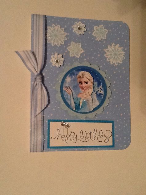 Frozen birthday card Frozen Birthday Card Diy, Frozen Birthday Cards, Frozen Cards, Frozen Christmas, Disney Cards, Card Making Videos, Scrapbooking Cards, Card Crafts, Birthday Cards For Her