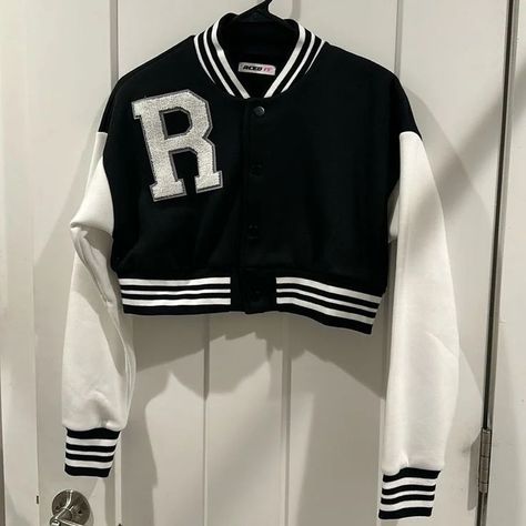 Crop college jackets available..swipe😌 Size 2-10 #fashion #thrift Crop Top Jacket Outfits, Crop Jacket Outfit, Crop Varsity Jacket, Black And White Clothes, Black Crop Jacket, Cropped Jacket Outfit, College Semester, Thrift Ideas, Fashion Thrift