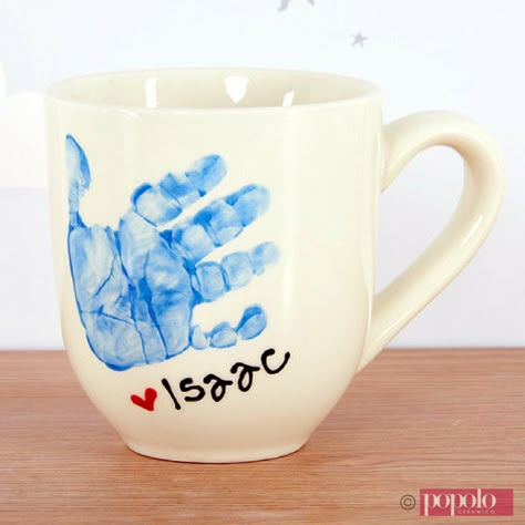 Handprint Mugs Diy, Handprint Mug Diy Mother's Day, Mothers Day Mugs Diy Kids, Hand Print Mug Diy, Mother’s Day Mugs Craft, Fathers Day Coffee Mug Diy Kids, Ceramic Handprint Ideas, Hand Print Coffee Cup Diy, Handprint Coffee Mug Diy