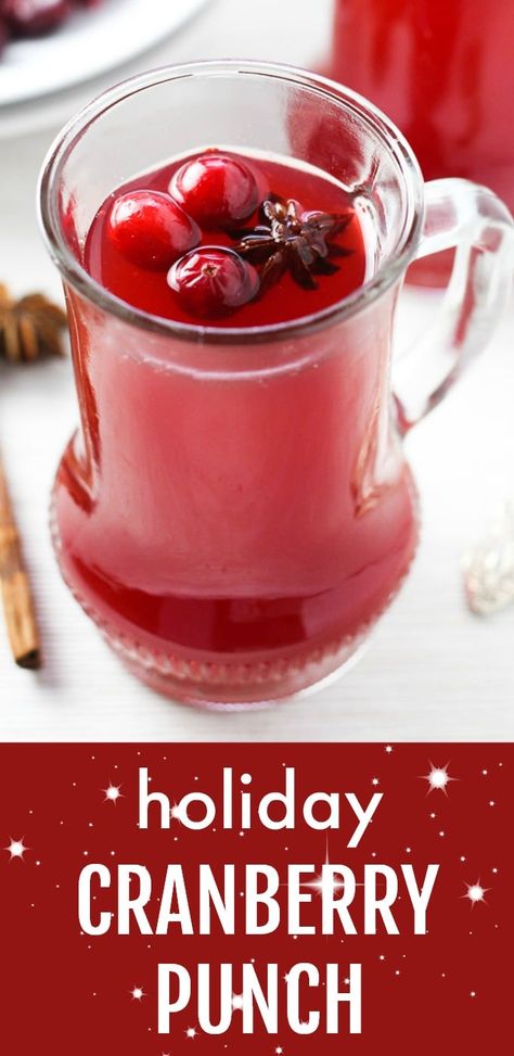 This hot holiday cranberry punch recipe provides alcoholic and non-alcoholic options. It's very easy to make and will fill your home with the wonderful aroma of winter spices. A perfect warm drink for Thanksgiving and Christmas. Kick-off the holiday season with a glass of spiced cranberry punch! #cranberry #punch #holidays #recipe #Christmas Christmas Punch For Kids, Punch Alcoholic, Punch For Kids, Hot Christmas Drinks, Christmas Drinks Nonalcoholic, Christmas Drinks Alcohol Recipes, Cranberry Punch, Healthy Holiday Treats, Cranberry Drinks