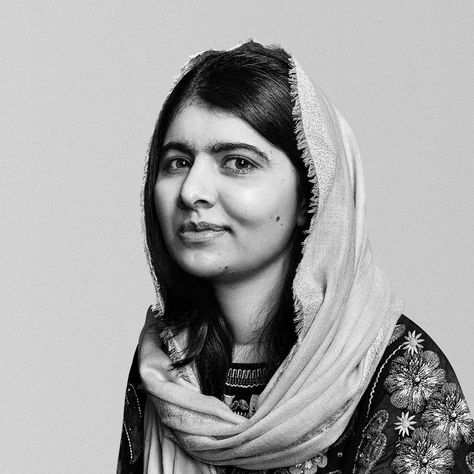 These are some of their most famous quotes from famous women, including Malala Yousafzai and Michelle Obama, that stand the test of time. Malala Yousafzai Aesthetic, Quotes From Famous Women, Feminist Aesthetic, Madeleine Albright, Feminist Books, Visual Reference, Gloria Steinem, Malala Yousafzai, Most Famous Quotes