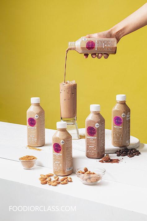 Smoothie Product Photography, Food Products Photography, Milktea Photography, Food Packaging Photography, Drink Product Photography, Beverage Photography Ideas, Cold Brew Packaging, Milk Photography, Product Photography Food