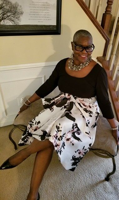 Older Black Woman Aesthetic, Baddie Grandma, Bald Women Style, Old Black Lady, Black Grandma, Tapered Natural Hair Cut, 49ers Nation, Cogic Fashion, Tapered Natural Hair