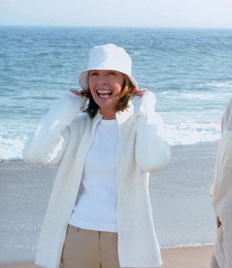 Nancy Meyers Movies, Grandma Aesthetic, Wabi Sabi Design, Hamptons Summer, Maggie Grace, Cream Outfits, Late Night Show, Grandma Fashion, Ivory Cardigan