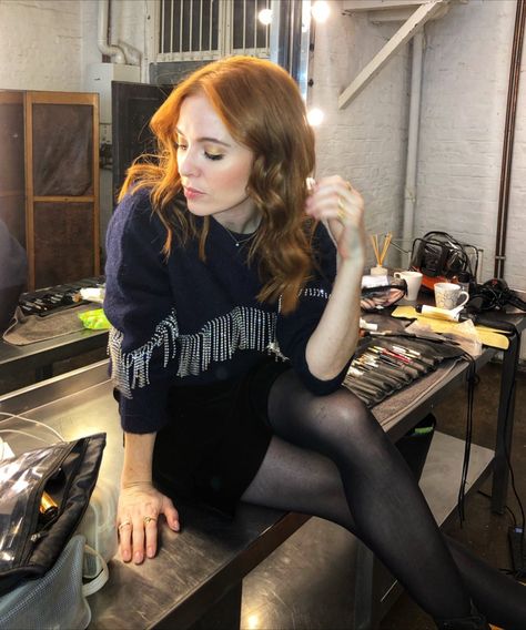 ANGELA SCANLON on Instagram: “Shot the final day of Dragons Den catch up show yesterday-it was juicy (and FREEZING). Out Christmas Eve on @bbctwo I wore the socially…” Day Of Dragons, Angela Scanlon, Irish Beauty, Dragons Den, Final Days, Christmas Photo, Christmas Eve, Outfit Inspirations, Frozen