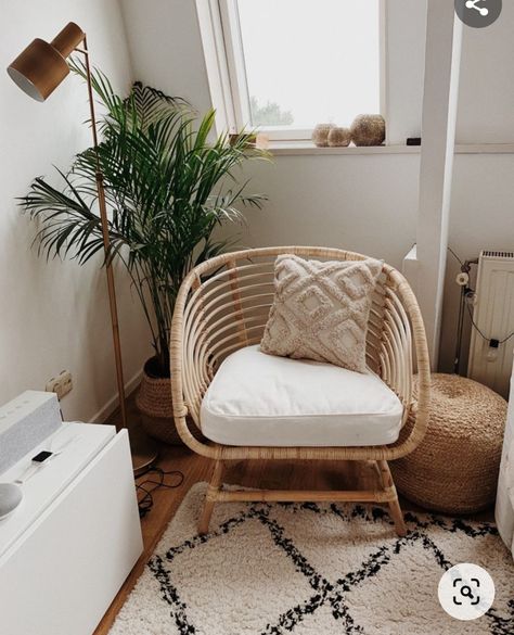 Ikea Buskbo Chair Living Room, Boho Chair Bedroom, Boho Accent Chair Living Room, Accent Chairs For Bedroom Boho, Boho Accent Chair Bedroom, Rattan Lounge Chair Living Room, Boho Chic Rug, Ikea Rattan Chair, Rattan Chair Bedroom