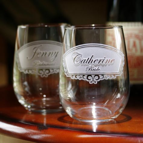 Engraved Beer Mugs, Engraved Glassware, Wine Cork Holder, Wine And Food Festival, Etched Wine Glasses, Wine Expert, Personalized Wine Glasses, Wedding Wine, Wine Glass Rack