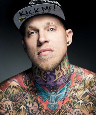 Chris Andersen...but I only find him attractive in this picture... Chris Andersen, Peanut Butter Sandwiches, Covered In Tattoos, Night Flying, Chris Anderson, Crazy Tattoos, Weird Tattoos, Bad Tattoos, Celebrity Tattoos