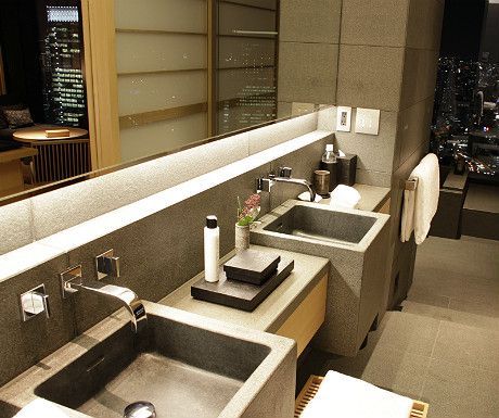 Aman Hotels, Rest Ideas, Aman Tokyo, Hotel Toilet, Traditional Japanese Home, Service Area, Restroom Design, Public Restroom, Toilet Design