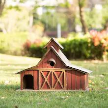 Bird Houses Diy Easy, Bird House Decorating Ideas, Bird House Diy, Barn Birdhouse, Bird Bath Ideas, Barn Birdhouses, Large Bird Houses, Bird Ideas, Birdhouse Ideas