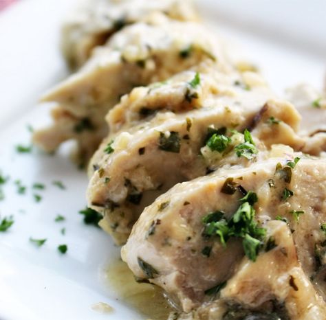 Chicken In Sherry Cream Sauce, Sherry Wine Sauce, Sherry Wine Recipes, Recipes With Sherry Wine, Brandy Cream Sauce, Tomato Butter Sauce, Coconut Milk Chicken, Sherry Wine, White Wine Sauce