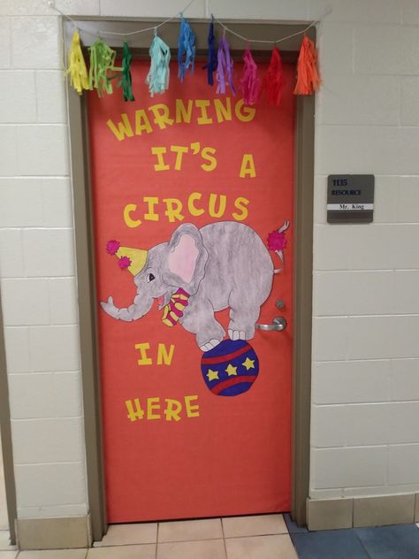 Carnival Door Decorations Classroom, Carnival Theme School Hallway, Carnival Door Decorations, Carnival Hallway Decorations, Circus Theme Classroom Decorations, Circus Decorations Classroom, Circus Door Decorations, Carnival Classroom Theme, Circus Door Decorations Classroom