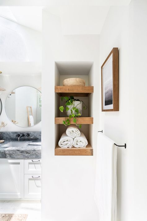 Bright and Earthy Layered Bathroom with Tadelakt Plaster Walls — Fleurish Interiors Built In Wooden Shelves Bathroom, Bathroom Shelf Art, Shelf Next To Vanity Bathroom, Small Bathroom Interior Wall Shelves, Shelf In Bathroom Wall, Powder Room With Shelves, Towel Storage Above Toilet, Pantry Nook Ideas, Ledge In Bathroom