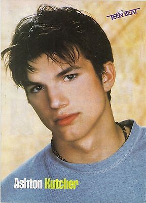 Ashton Kutcher (Teen Beat) Young Ashton Kutcher, Aston Kutcher, 70s Boys, Sean Leonard, 90s Men, Ashton Kutcher, Logan Lerman, That 70s Show, Heath Ledger