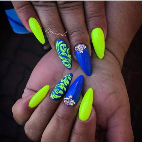 Neon Blue Nails, Neon Nail Art Designs, Neon Nail Art, Nails Neon, Neon Nail Designs, Neon Nail Polish, Blue Nail Designs, Blue Nail, Nail Swag