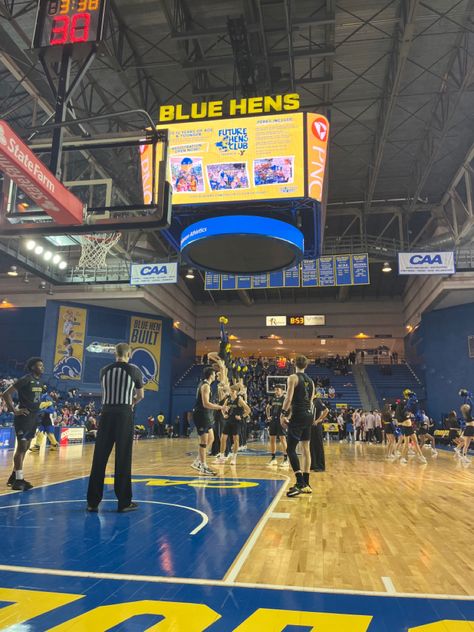 udel mens basketball University Of Delaware Aesthetic, Delaware Aesthetic, Dalhousie University, University Of Delaware, Mens Basketball, Delaware, Basketball, University